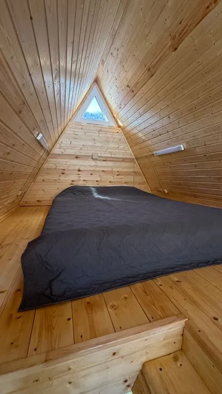 Четырёхместный номер афрейм — ванная комната