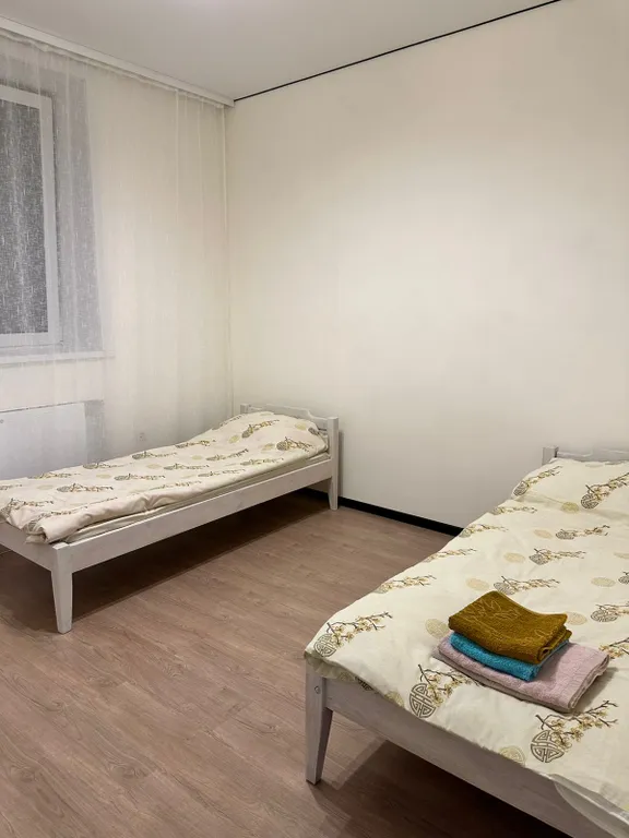 Апартаменты трёхкомнатные на улице Байкальской, 50 м² — фото 5
