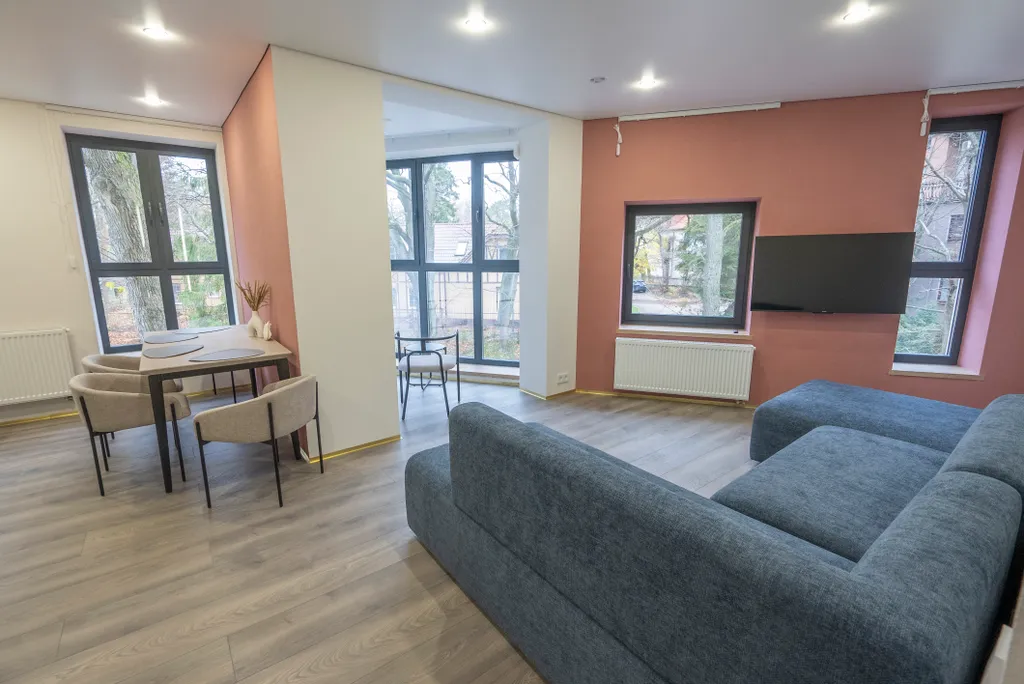 Квартира однокомнатная на улице Гагарина, 56 м², Светлогорск — фото 2