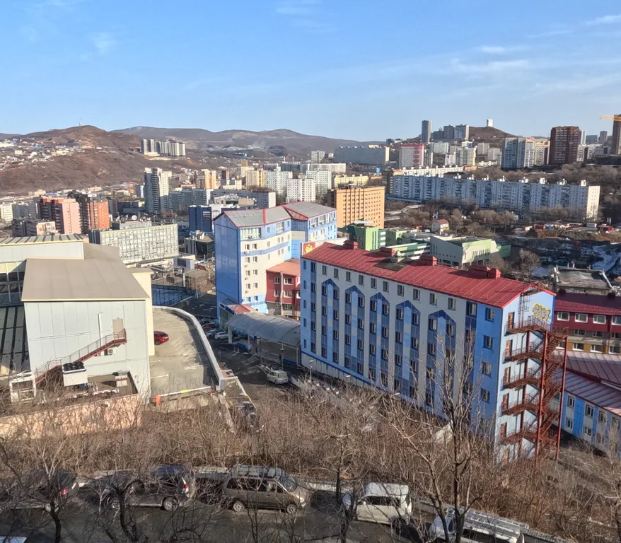 Квартира трёхкомнатная в Ленинском, 61 м², Владивосток — фото 10