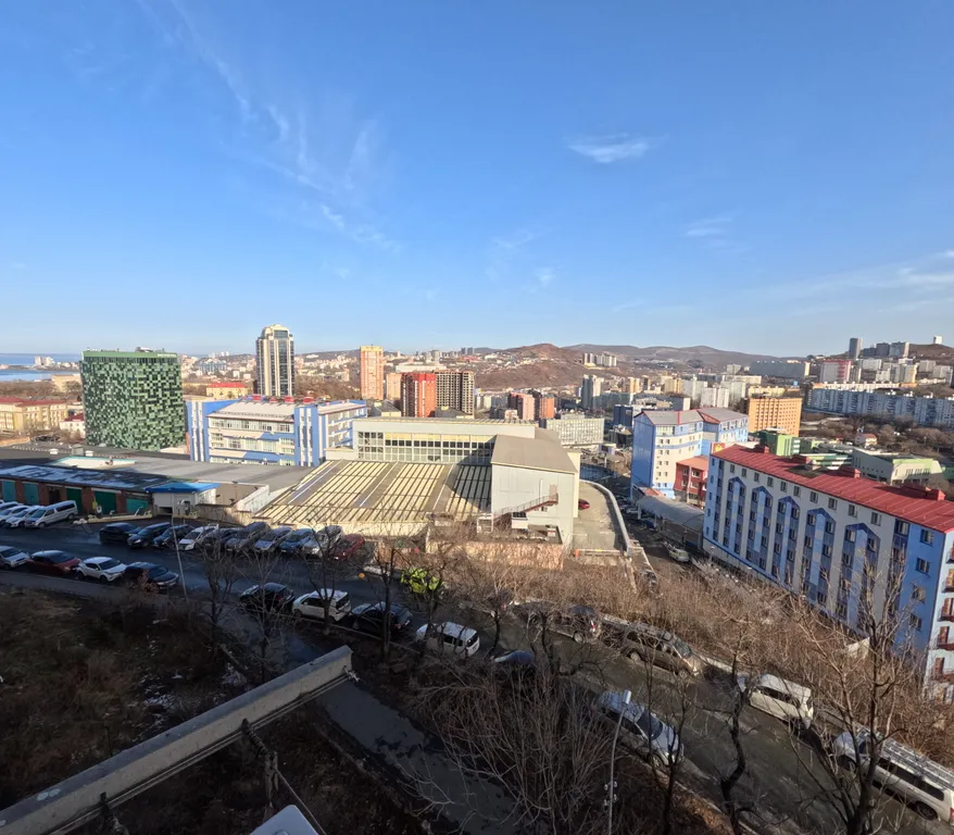 Квартира трёхкомнатная в Ленинском, 61 м², Владивосток — фото 12