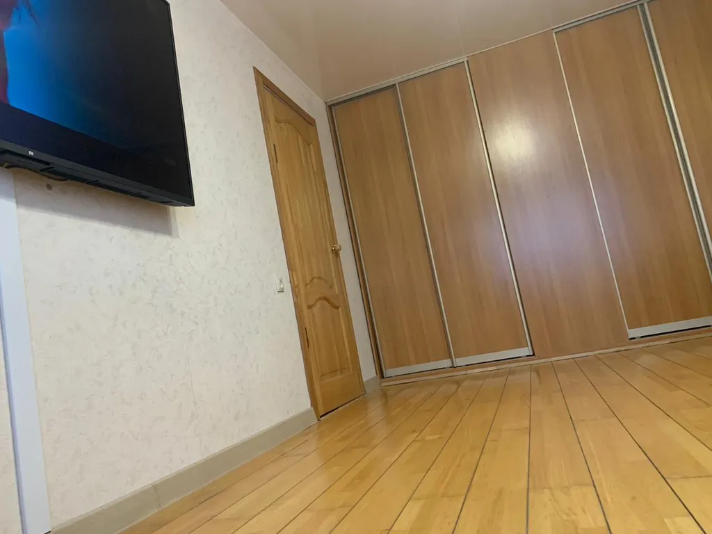 Квартира трёхкомнатная в Ленинском, 61 м², Владивосток — фото 20