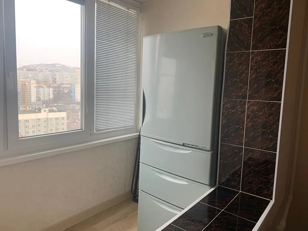 Квартира трёхкомнатная в Ленинском, 61 м², Владивосток — фото 26