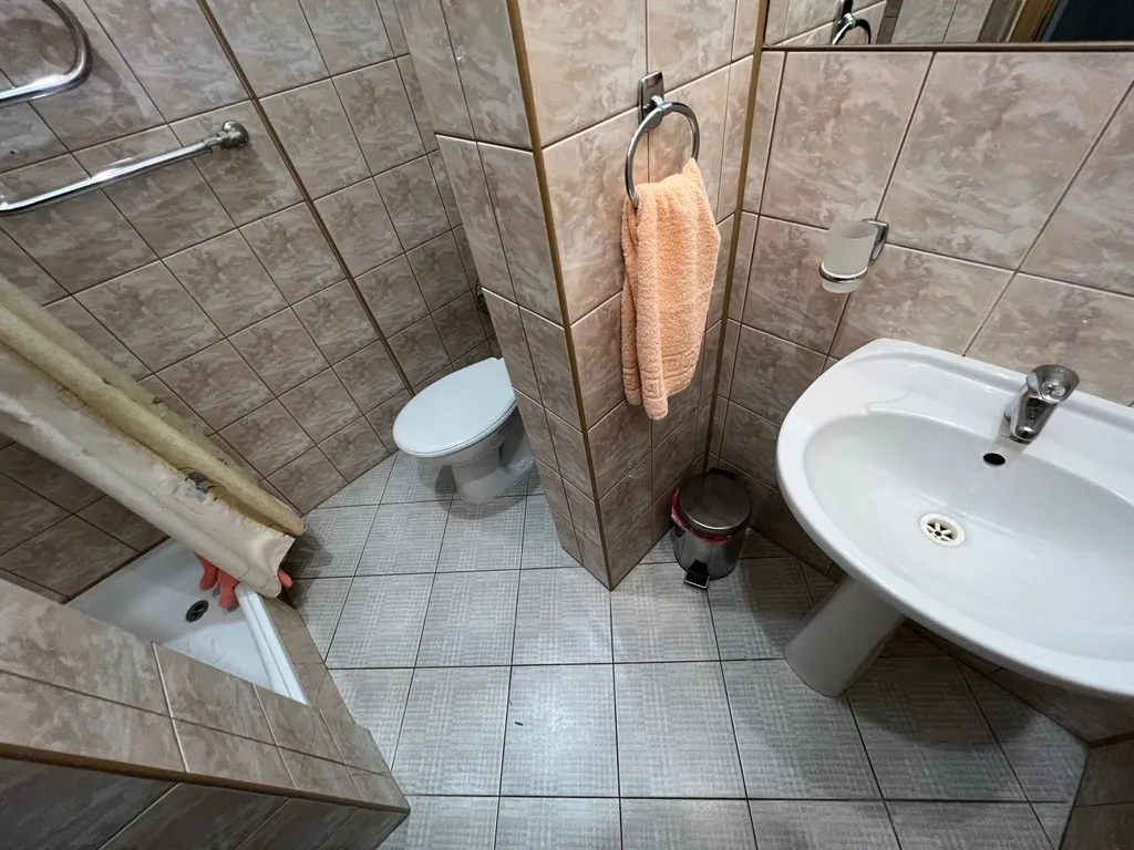 Двухместный стандарт с одной кроватью — ванная комната
