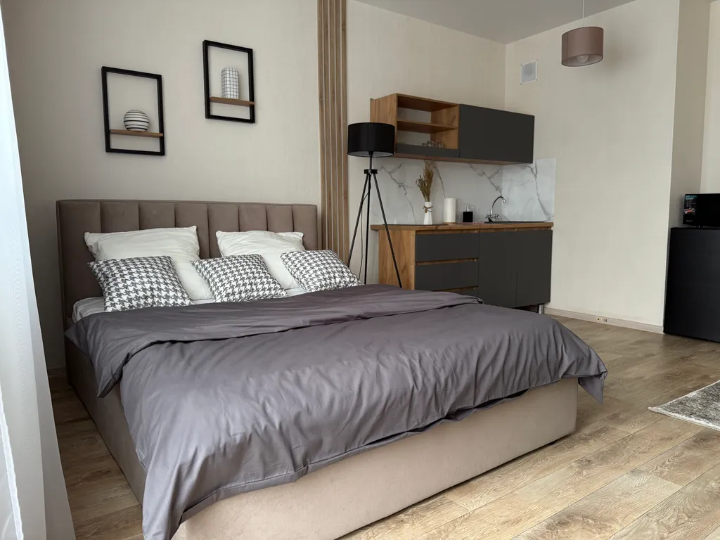 Студия однокомнатная в Центральном, 37 м², Красноярск — фото 2