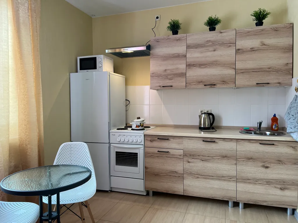 Квартира однокомнатная в микрорайоне ДЗФС, 45 м², Дмитров — кухня