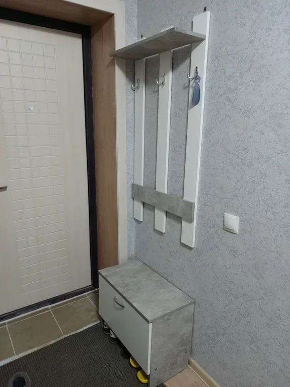 Квартира трёхкомнатная на улице Докучаева, 60 м², Вязьма — фото 11