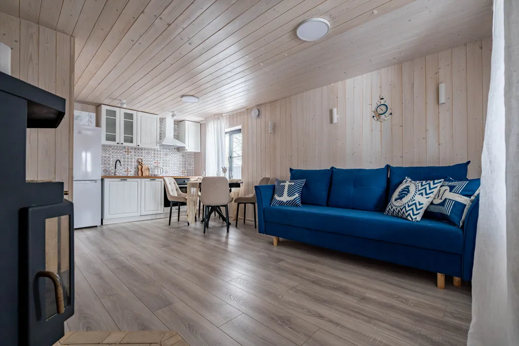 Тёплый дом с камином  Закрытая территория  Мангал