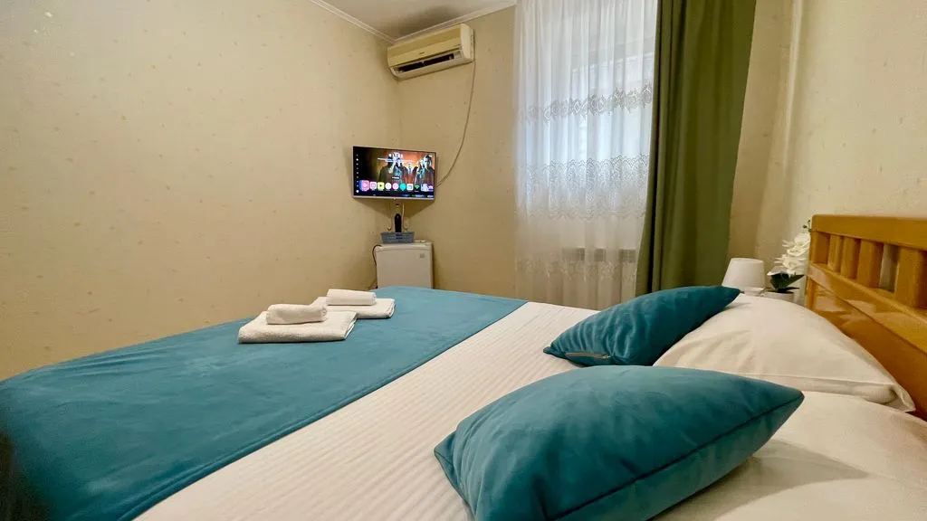 Номер эконом класса с двуспальной кроватью