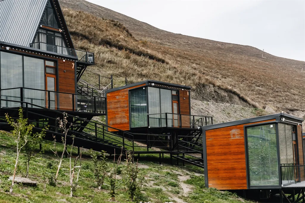 Дом с панорамными окнами номер 8