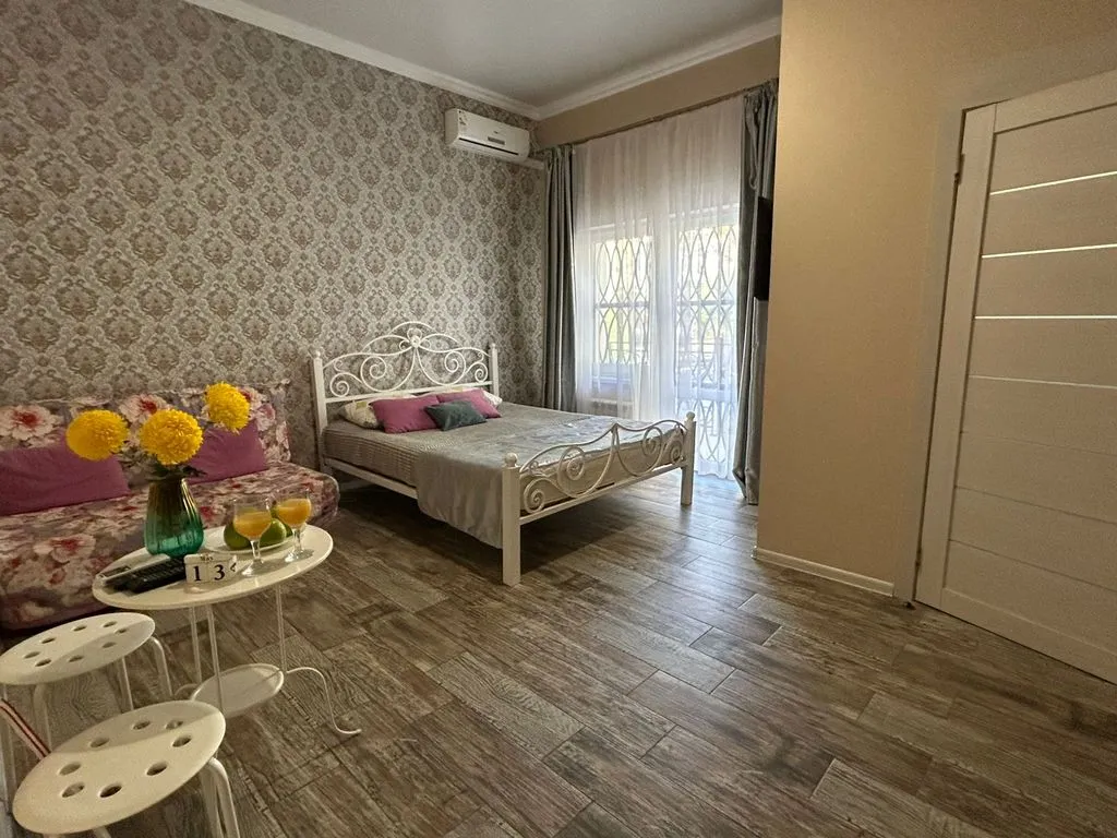 Двухместный номер с 1 кроватью Уютный люкс на 1 этаже