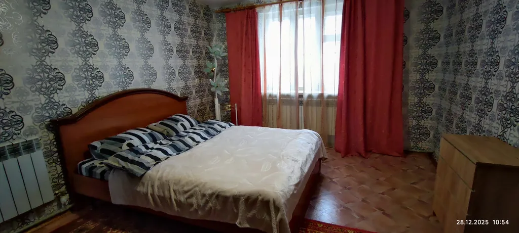 Квартира двухкомнатная у Чкаловской, в Канавино, 75 м², Нижний Новгород — спальня, фото 6