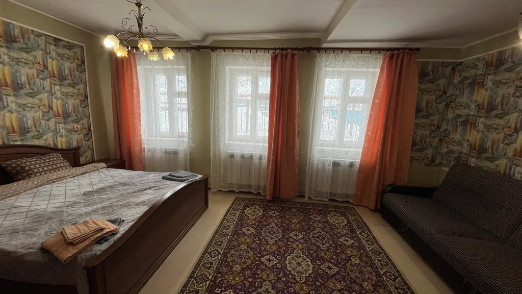 Квартира двухкомнатная у Чкаловской, в Канавино, 75 м², Нижний Новгород — спальня, фото 12