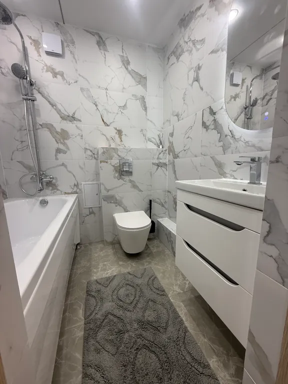 Квартира однокомнатная в переулке Крупском, 40 м², Каменск-Шахтинский — ванная комната, фото 2