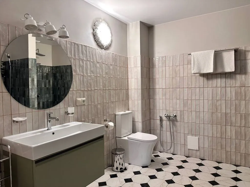 Двухместный номер с 1 кроватью панорамный  в тереме с видом на озеро — детали