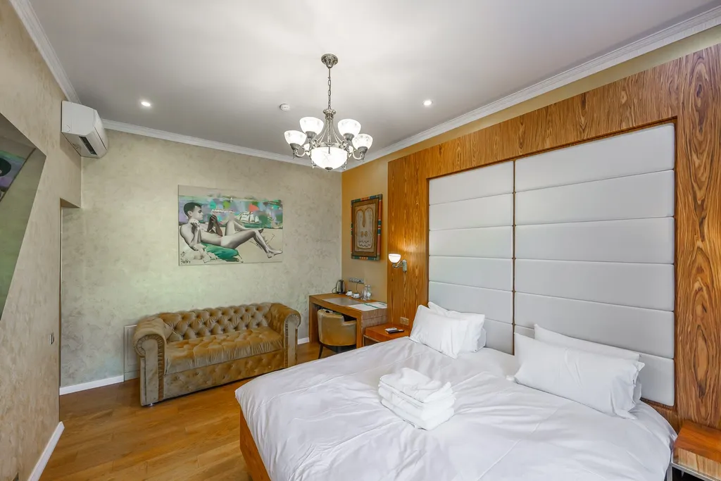 Двухместный номер с 1 кроватью regina полулюкс