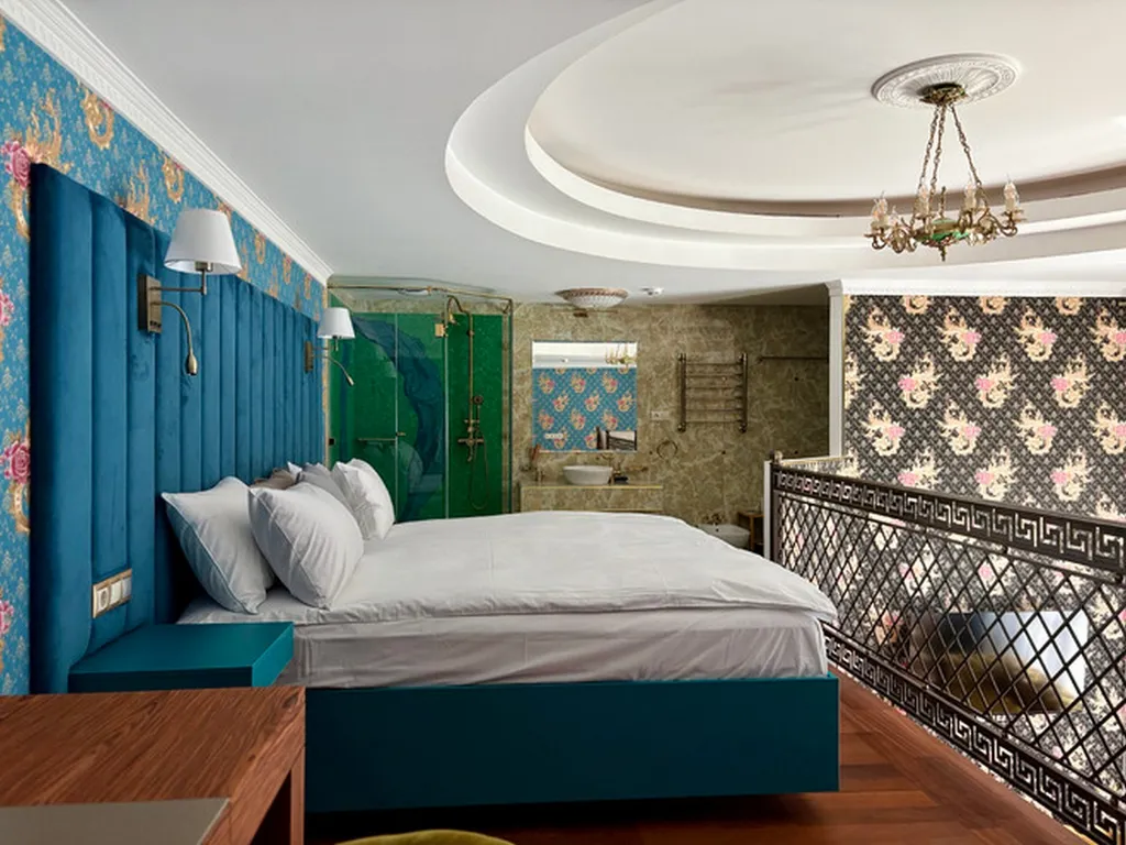 Двухместный номер с 1 кроватью Dolce Vita (Полулюкс с Балконом)