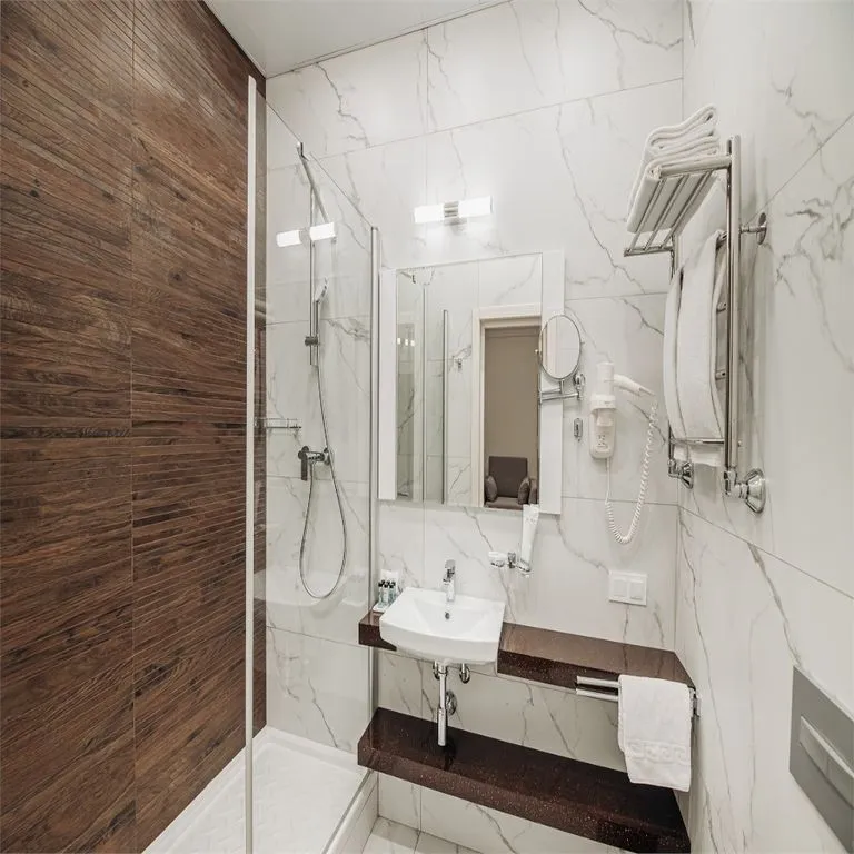 Трёхместный номер Люкс