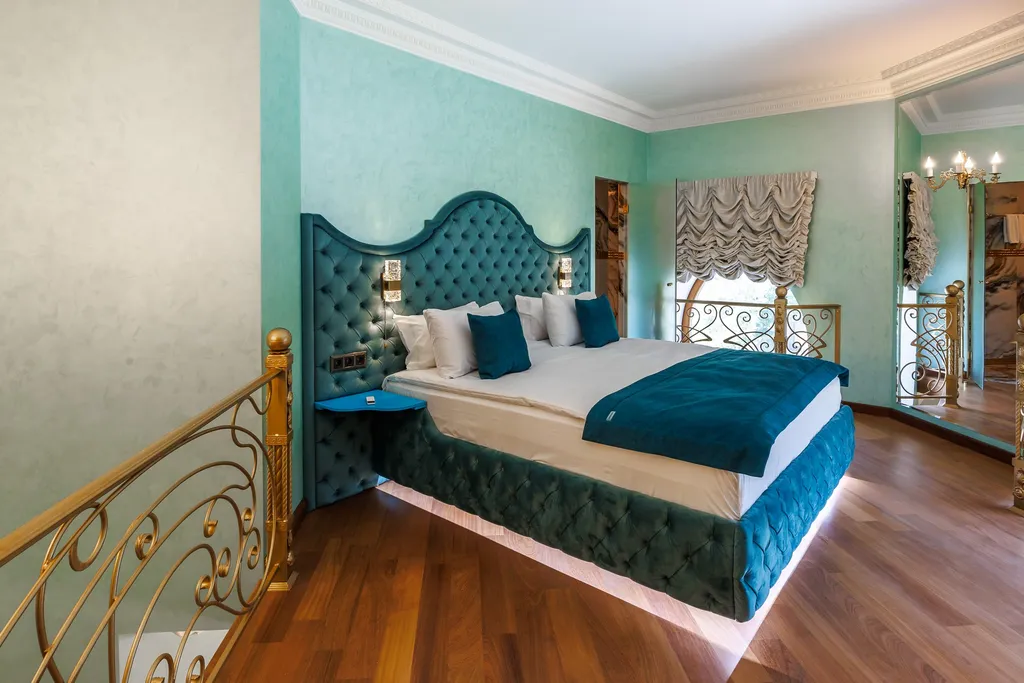 Трёхместный номер 41. Eden супер люкс