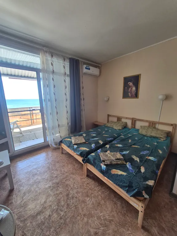 Дом 9-местный на набережной Черноморской, 90 м², Феодосия — фото 8
