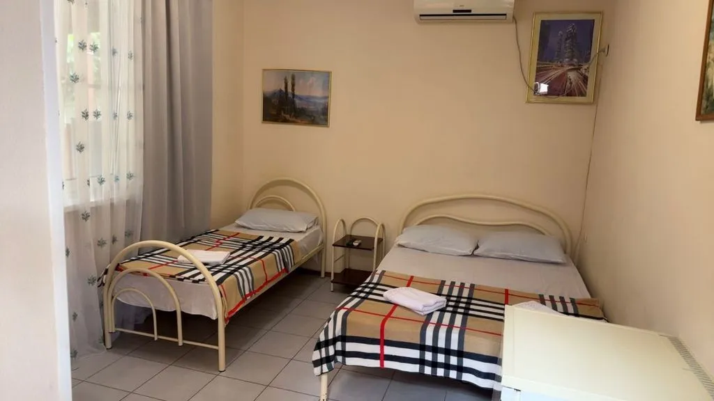 Трёхместный номер Стандарт