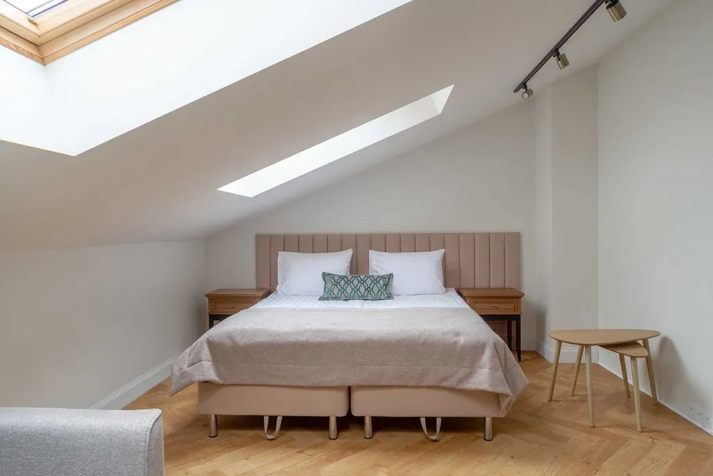 Двухместный с 1 кроватью с душевой и туалетом Superior