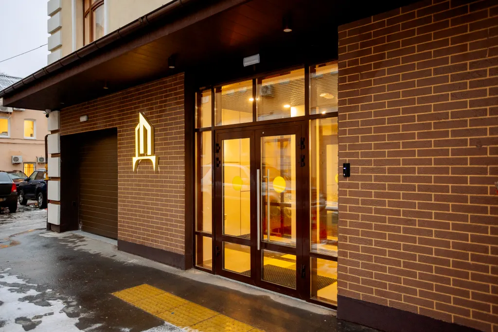 Апарт-отель Доминанта в центре города (двухкомнатные апартаменты)