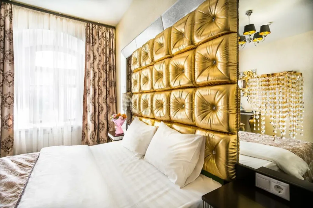 Двухместный номер с 1 кроватью с душевой и туалетом STANDART