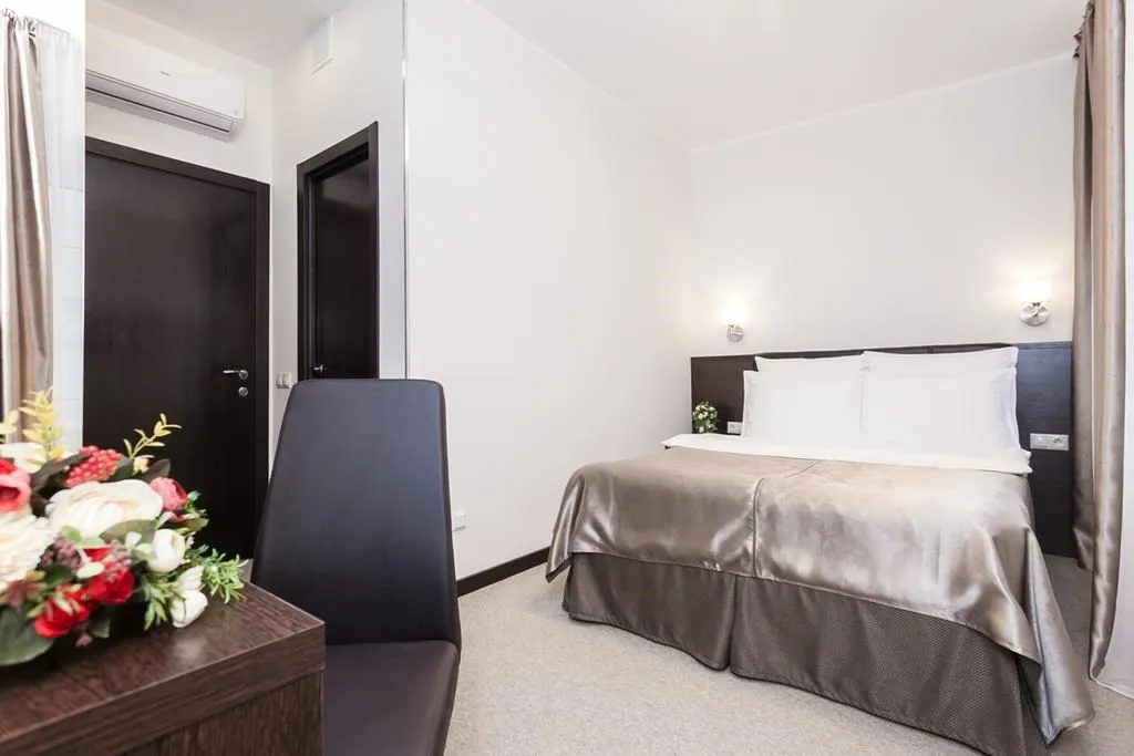 Двухместный номер с 1 кроватью улучшенный