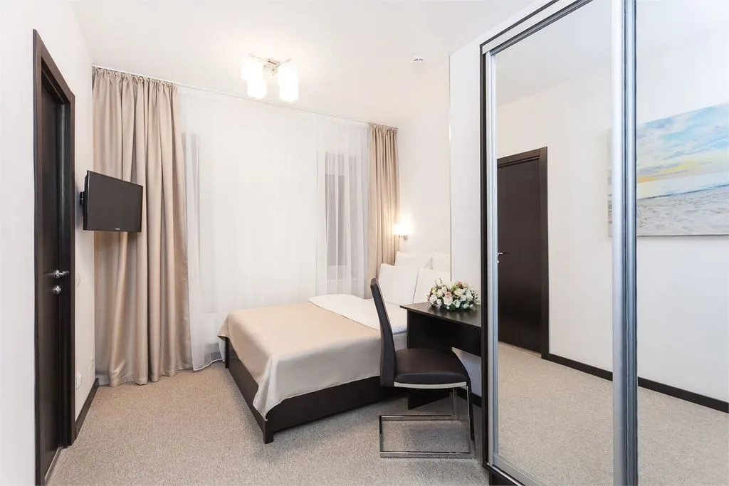 Двухместный номер с 1 кроватью комфорт-плюс с дополнительной кроватью