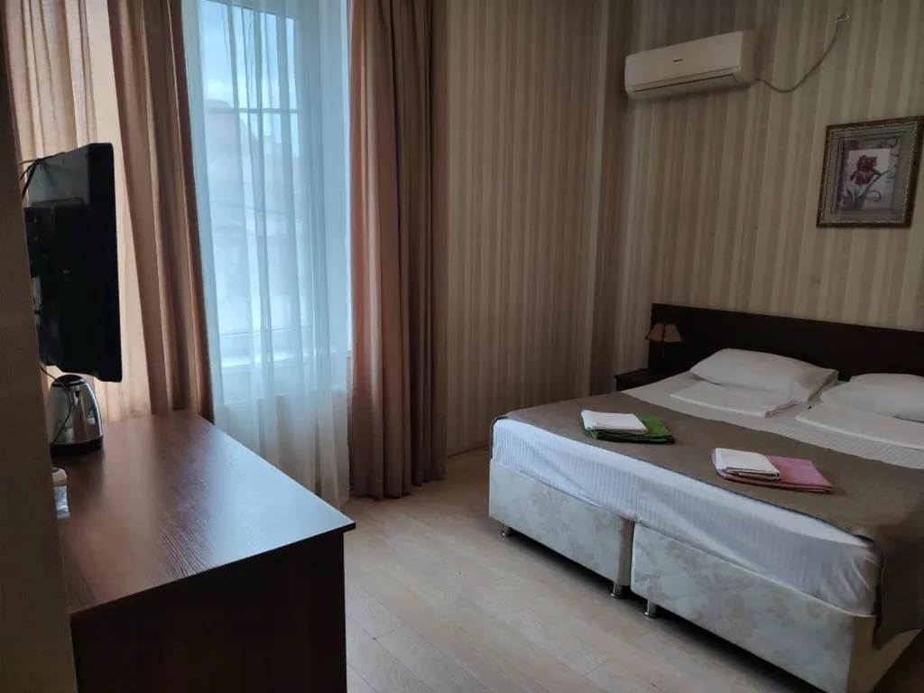 Трёхместный номер Трехместный стандарт без балкона