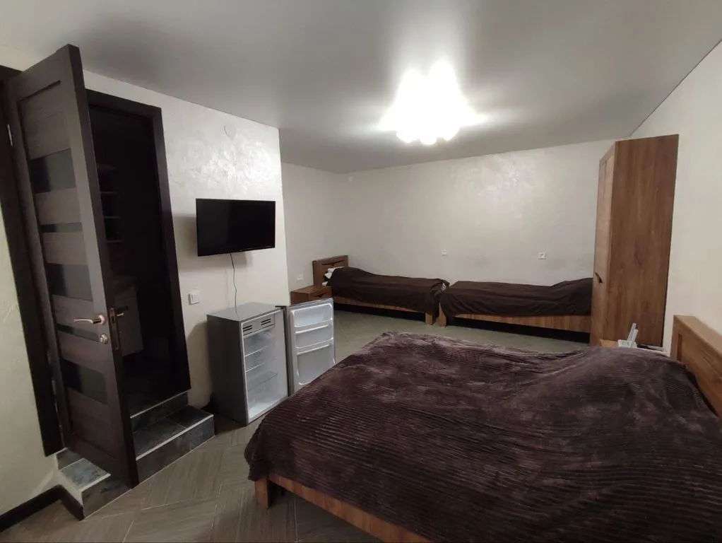 Четырёхместный номер стандарт №1