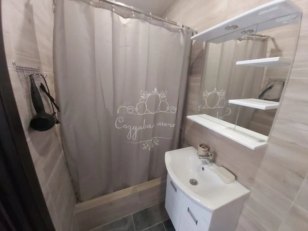 Трёхместный номер стандарт с отдельным входом №5