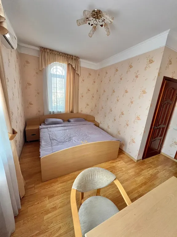 Дом 12-местный на улице Широкой, 220 м², Кисловодск — фото 5