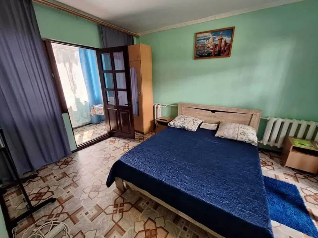 Двухкомнатный коттедж у моря