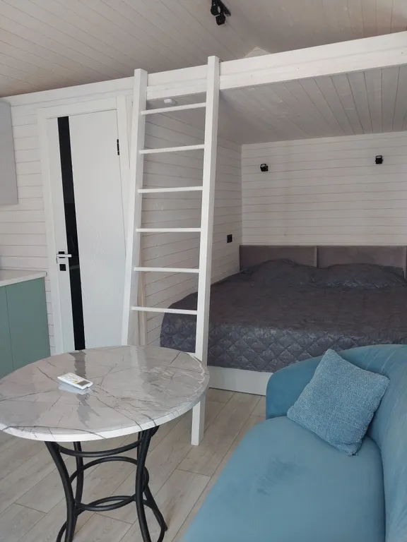 Дом в стиле Барн у моря 21 кв.м.+ 8 кв.м веранда