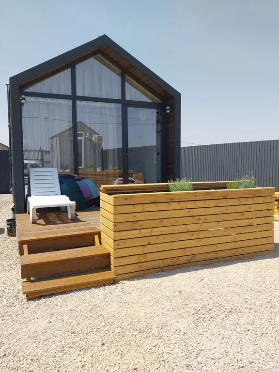 Дом в стиле Барн у моря 21 кв.м.+ 8 кв.м веранда