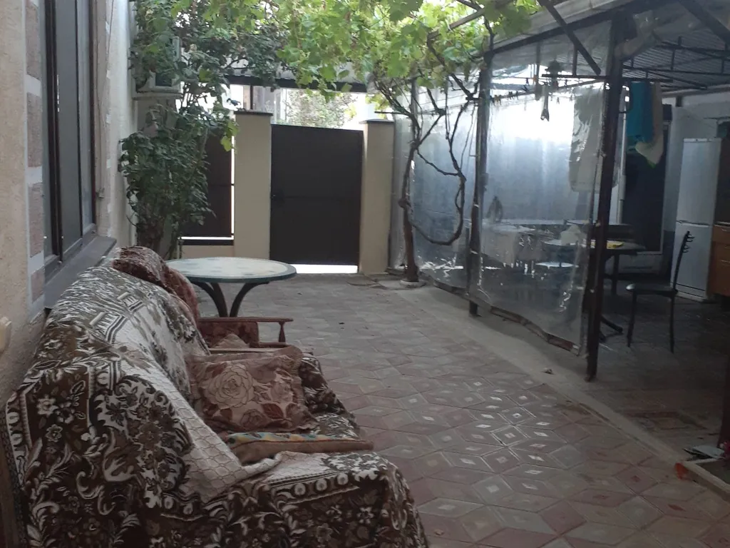 Целый этаж в доме у моря