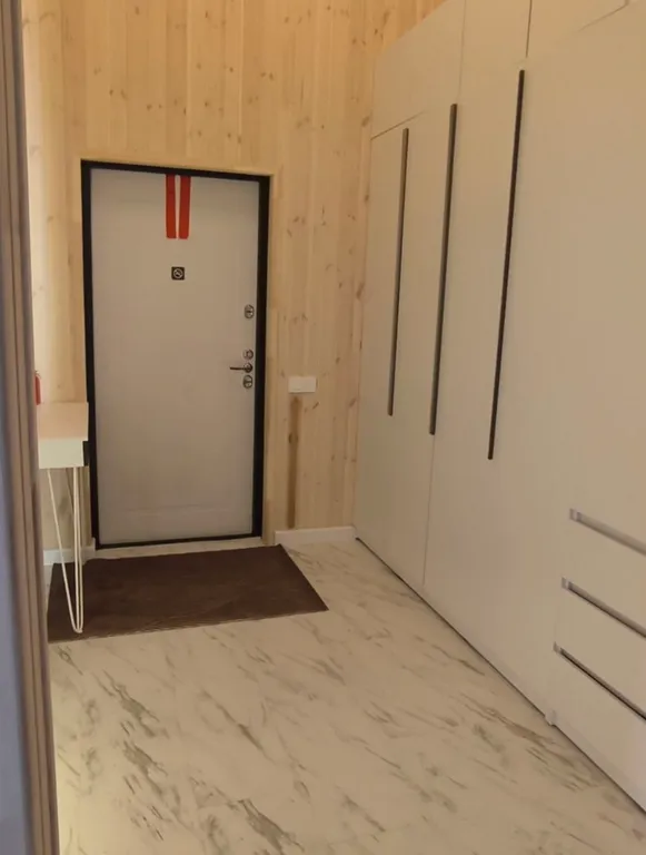 Дом в сосновом лесу