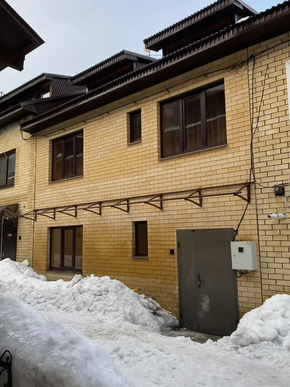 Уютный коттедж в посёлке Домбай