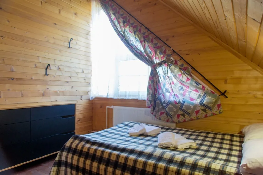 Коттедж Компания