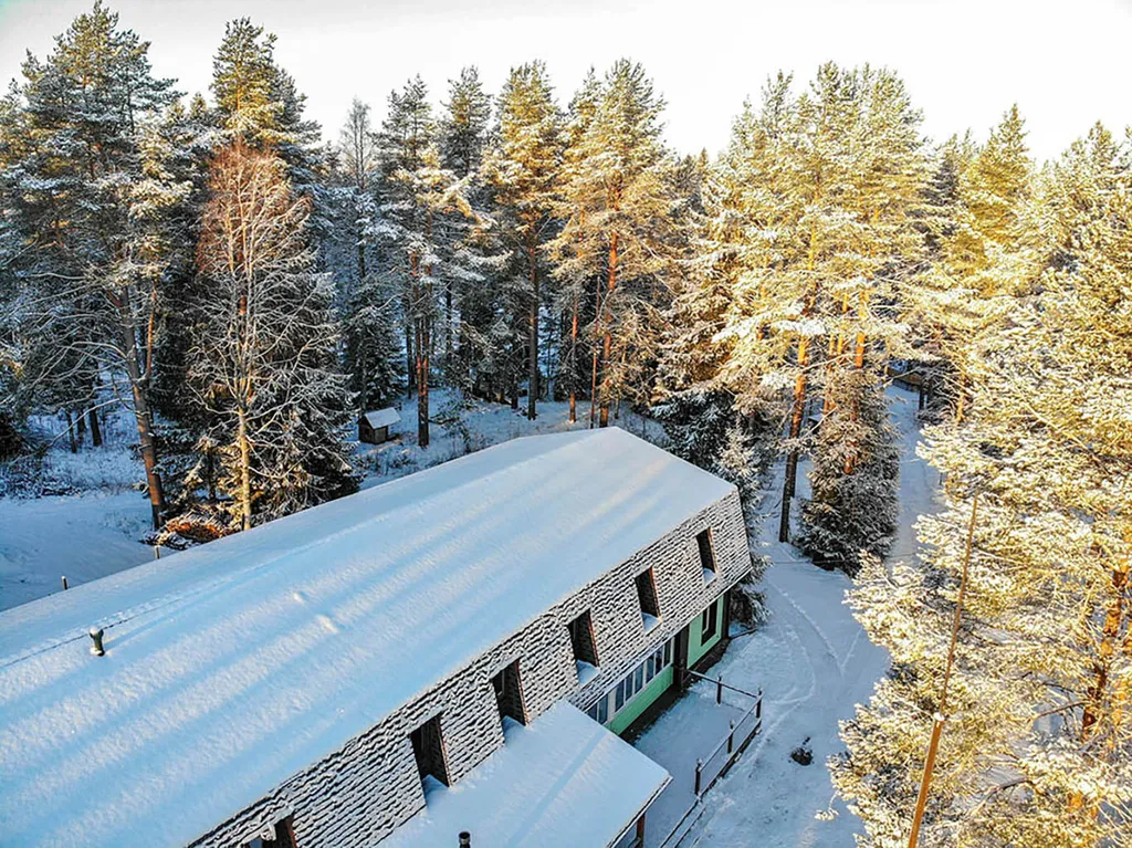 Турбаза Рассвет на берегу в 10 минутах от Петрозаводска