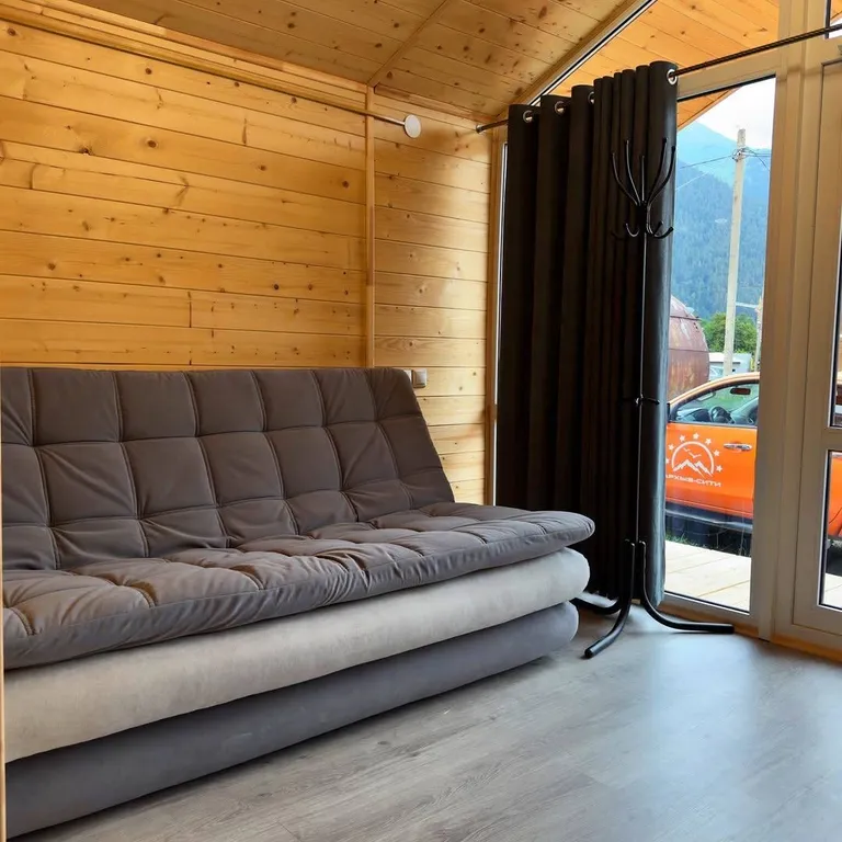 Дом с видом на горы