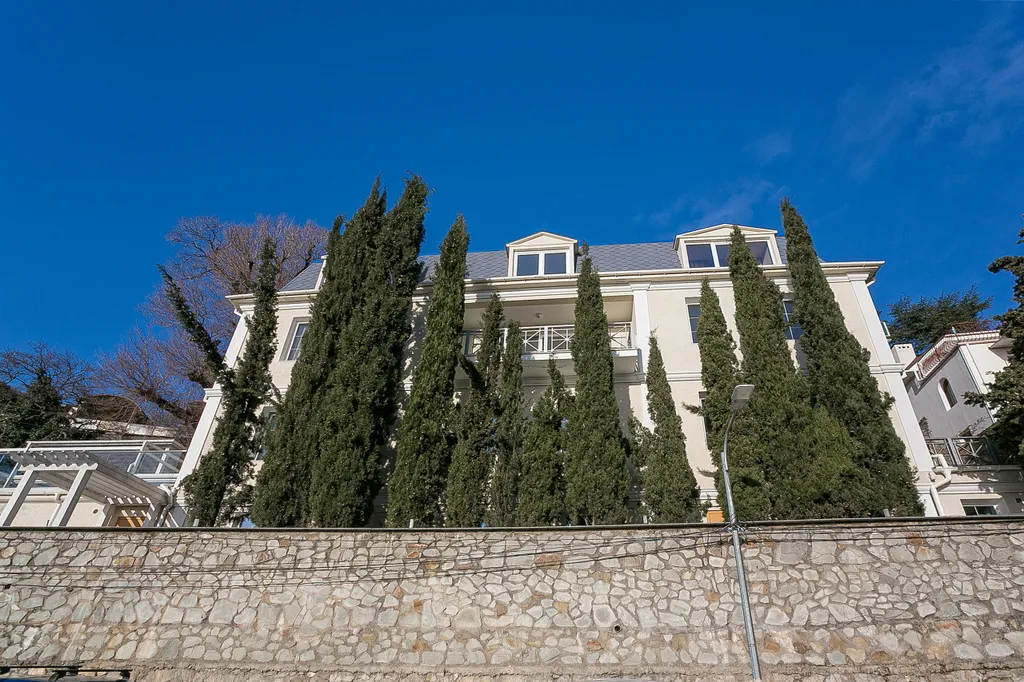 Дом с панорамным видом на море