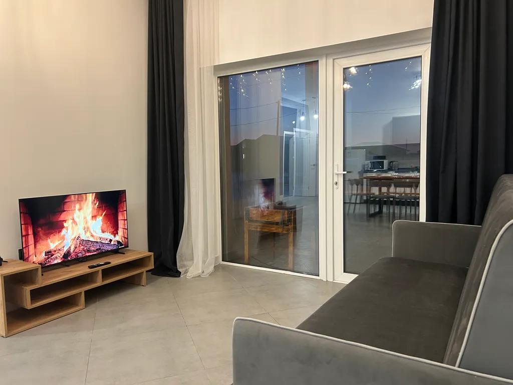 Эко-дом у озера