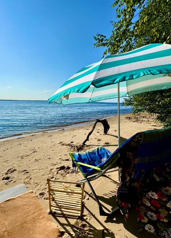 Апартаменты - часть дома Изумитель с видом на море в Большом Суходоле