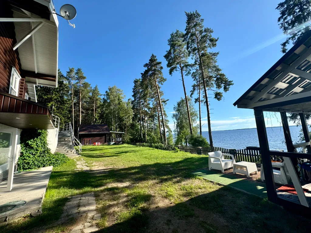 Апартаменты - часть дома Изумитель с видом на море в Большом Суходоле