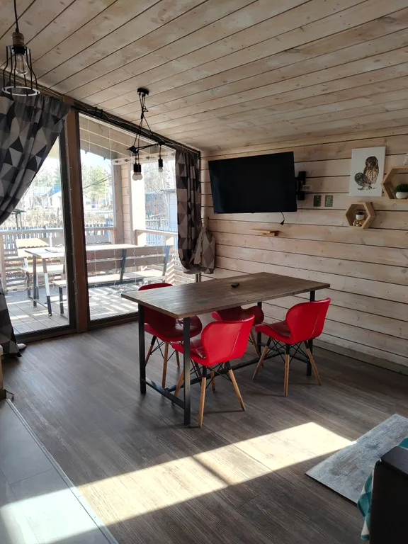 Дом с чаном