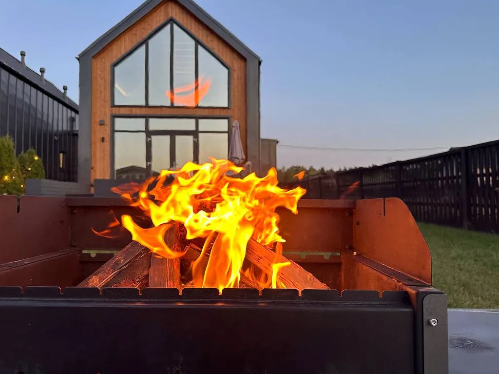 Дом для перезагрузки. Панорамные окна и терраса. 4 спальни