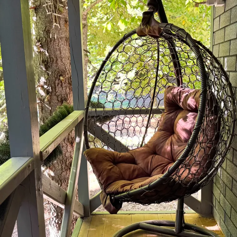 Двухэтажный Коттедж с 4 спальнями на 11 человек